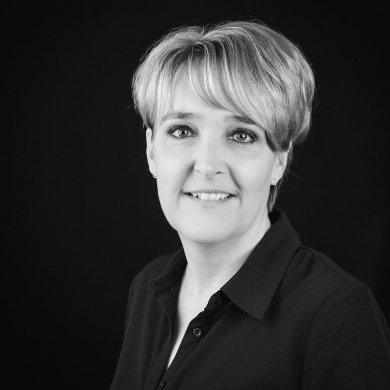 Monique van B.